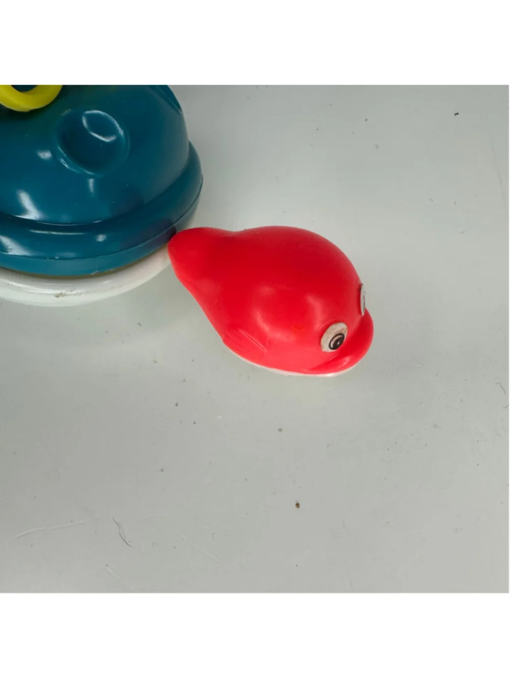 Vintage Baby Masudaya 1976 Blue Hippo Learning Bath Toy w Yellow Glasses Works